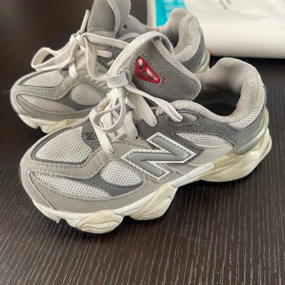 New Balance Kids Sneakers in Gray and White